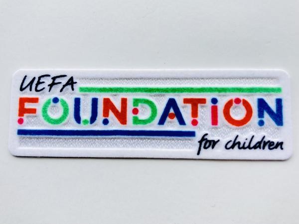 PARCHE UEFA FOUNDATION FOR CHILDREN